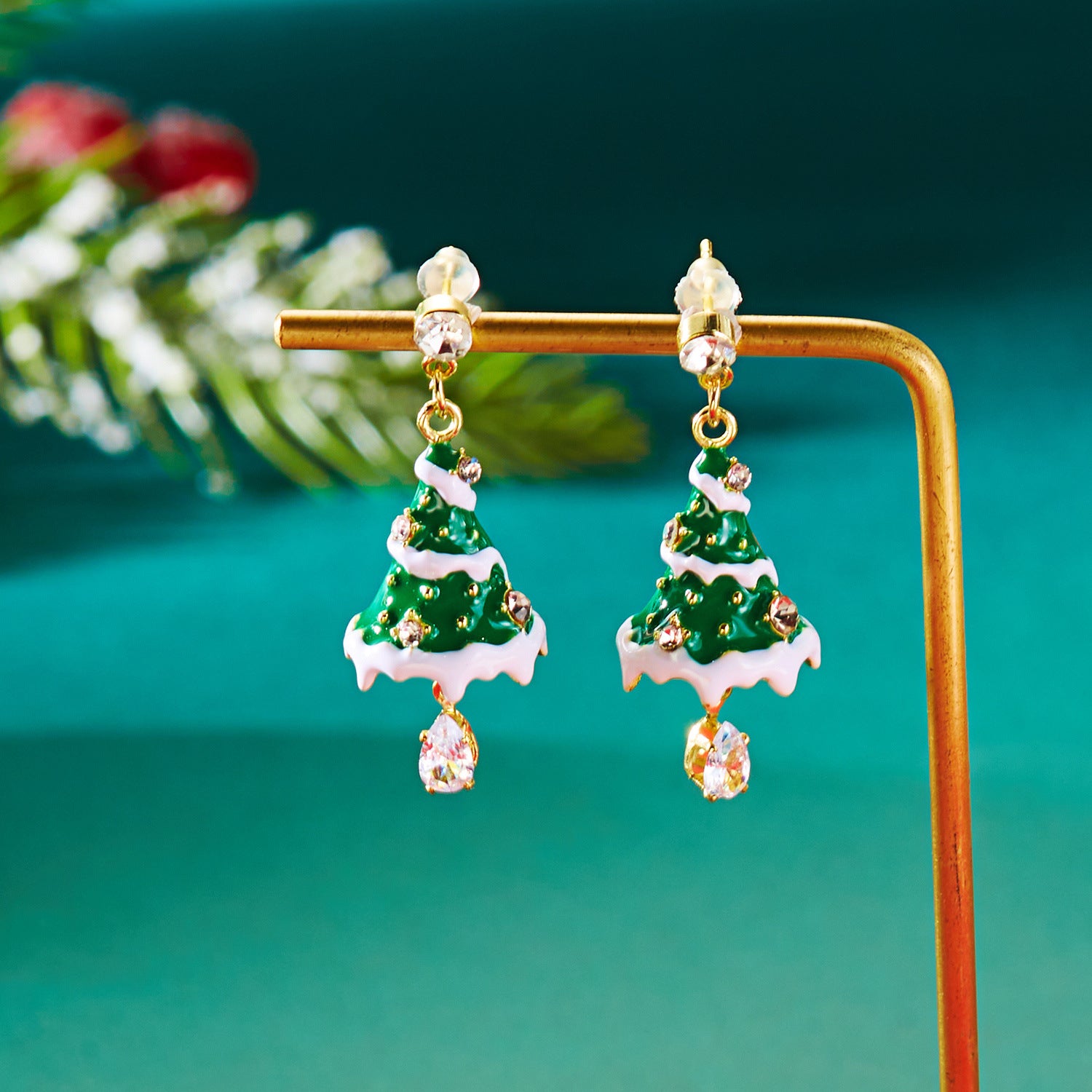 Wholesale Cute cartoon snowflake and snowman cookie pattern earrings